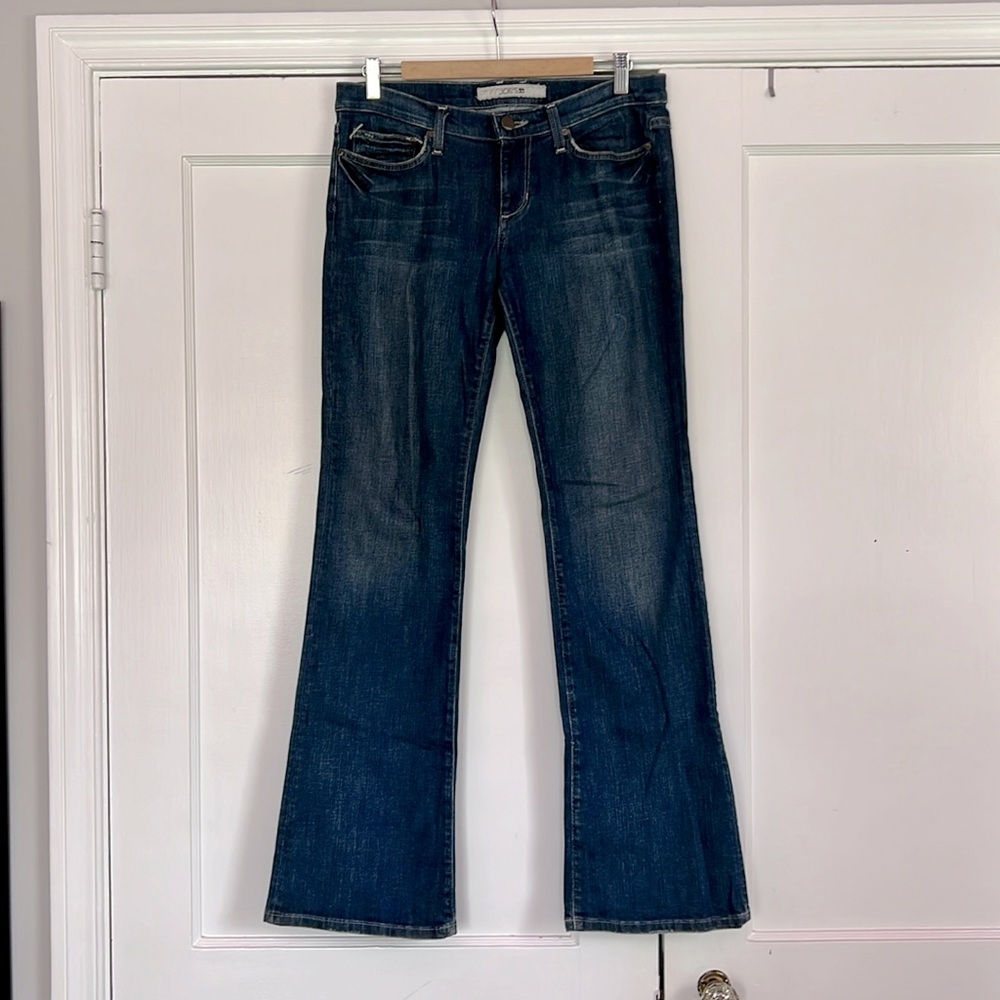 Classic Dark Wash Bootcut Jeans - Women's